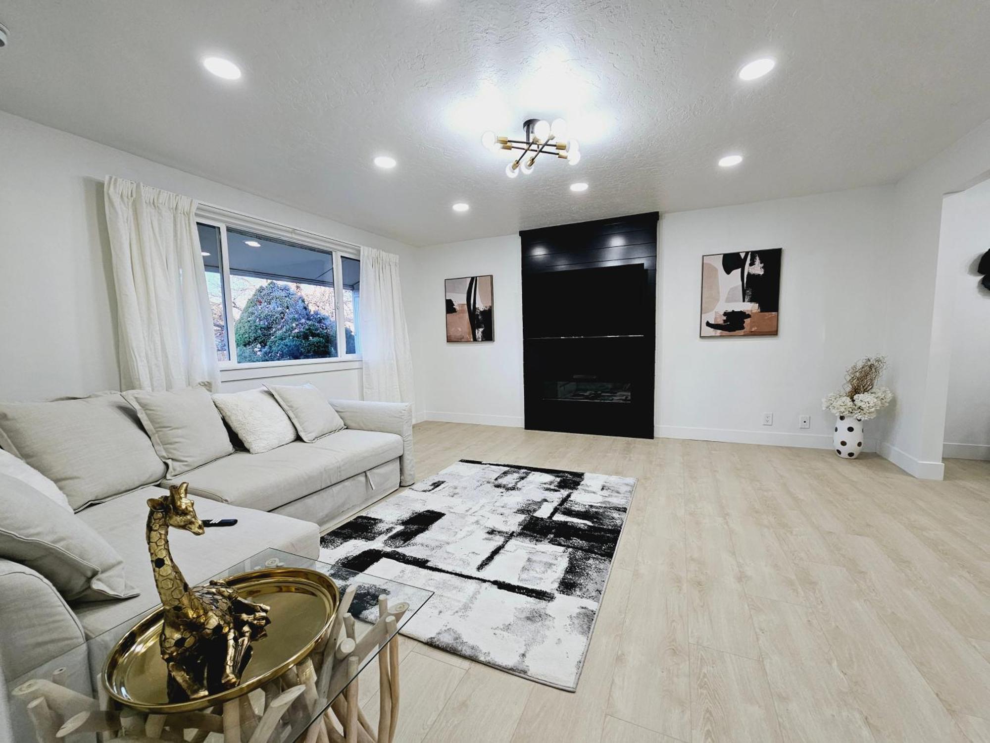 Luxury Getaway Close To Skiing Hiking In Slc ساندي المظهر الخارجي الصورة